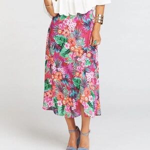 Show Me Your Mumu Pink Aloha Flirt Skirt
Faux Wrap Midi Tropical XS